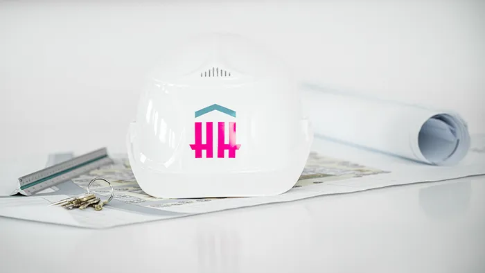 1_Hausbau_Huber_Bauhelm